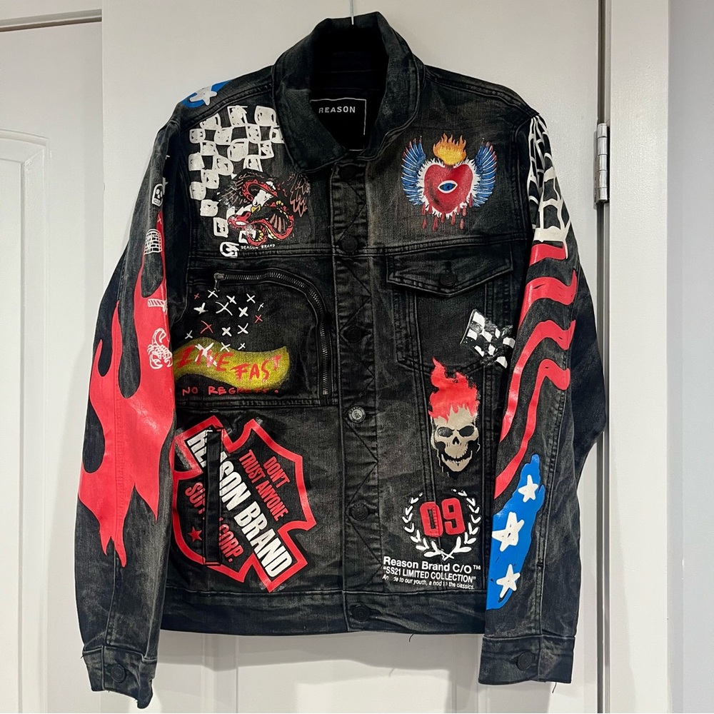 Reason Men's Graffiti Moto Denim Jacket Size Medium black All Over Print Biker